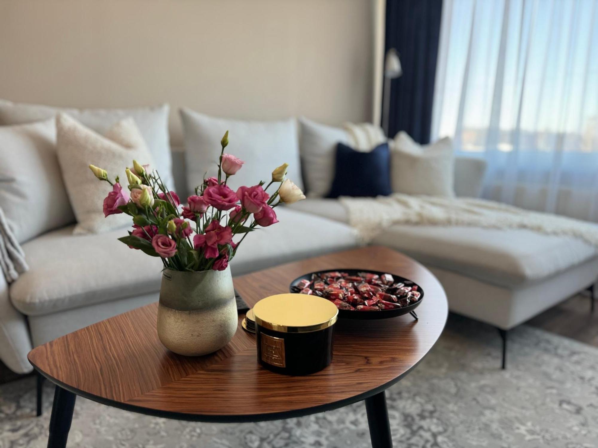 City Chic Rental Valmiera Extérieur photo